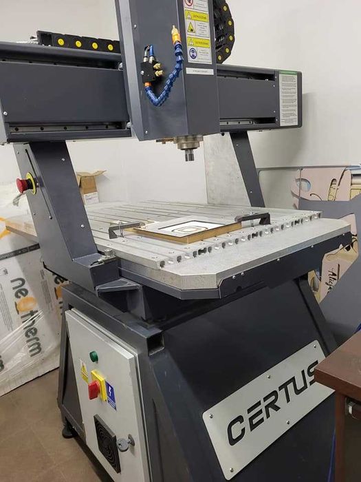 Sprzedam frezarkę CNC 60x90