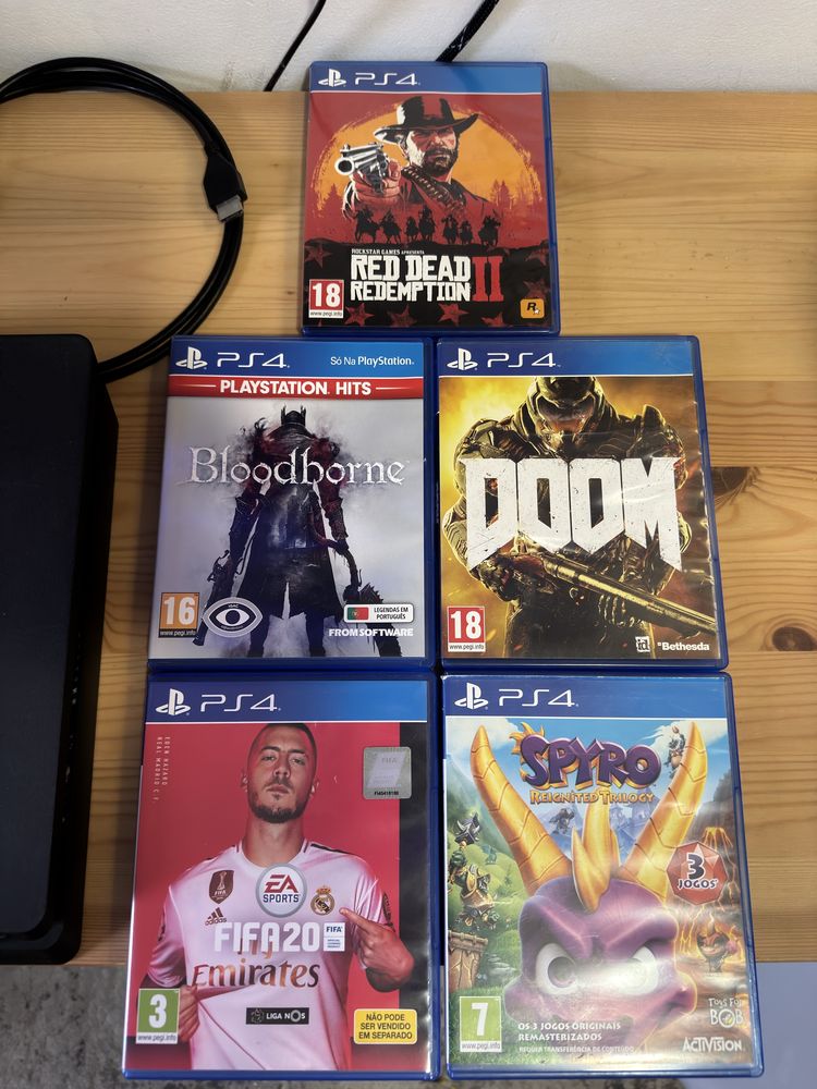 Playstation 4 Slim 1TB