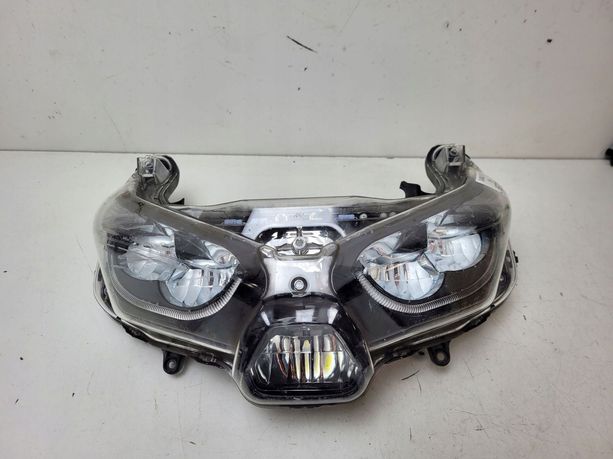 YAMAHA X-MAX 125 18 REFLEKTOR LAMPA PRZÓD