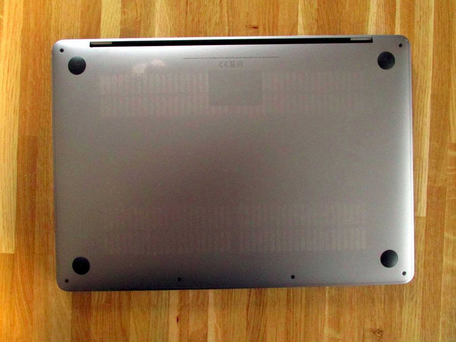 MacBook Pro 13" i5 16GB 250GB ssd A2159 laptop notebook apple (05)