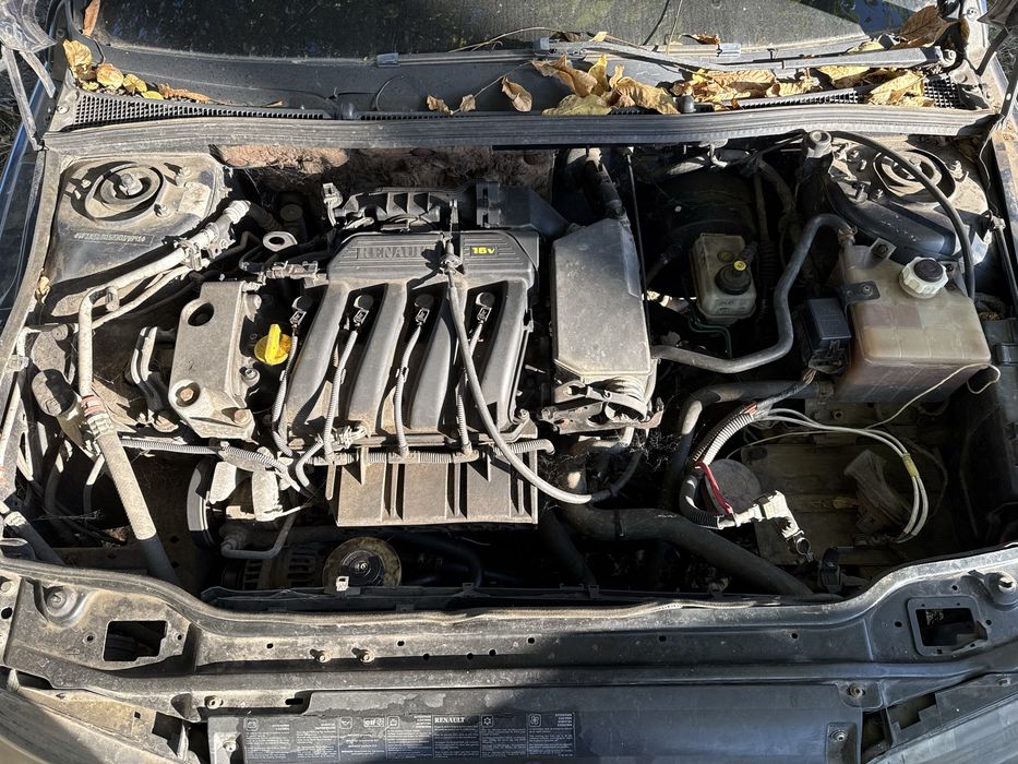 рено лагуна 1.6 бензин