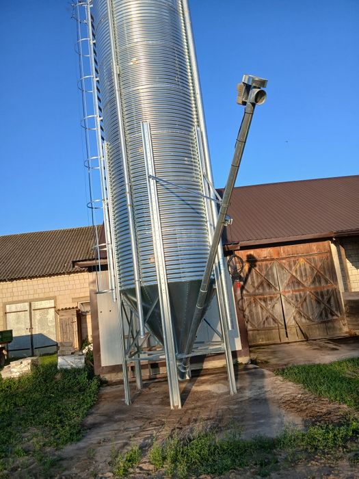 Podajnik slimakowy 160 że zdalnym sterowaniem