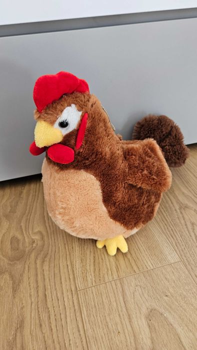 Zabawka maskotka kura