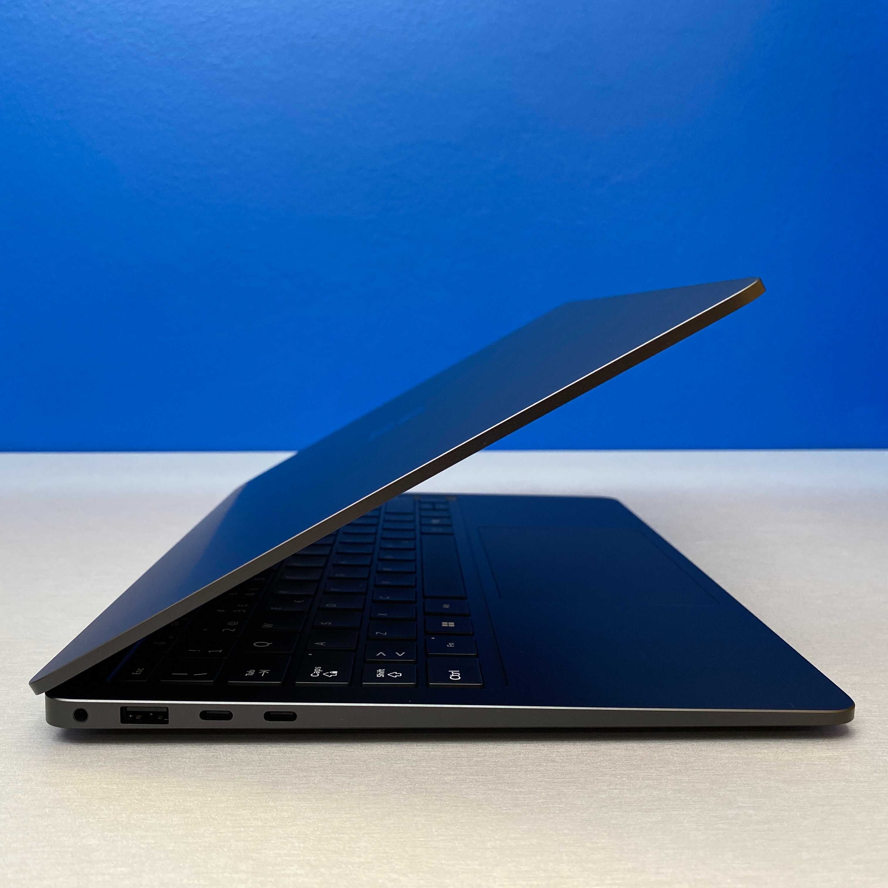 Microsoft Surface Laptop 7 - 13.8" (Snapdragon X Elite/16GB/512GB)