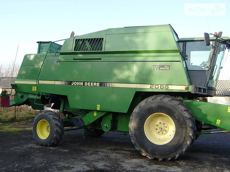 Комбайн John Deere 2066 HillMaster