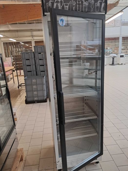 Sprzedam witrynę chłodniczą Bolarus WS-400 D