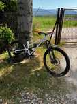 Commencal clash 2025 Medium