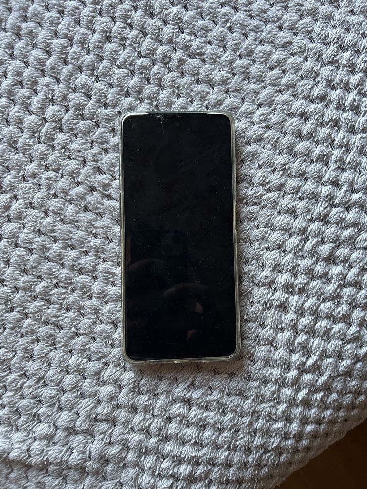 Новий OnePlus nord ce 3 8/128 БИТИЙ ЭКРАН
