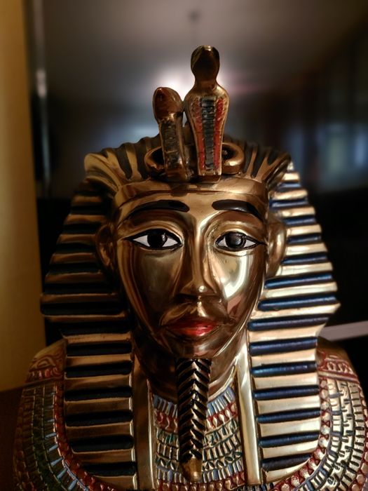 Маска Тутанхамона