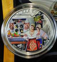 Серебряная монета милая кума 5 долларов 2010 Острова Кука 31,1 грамм