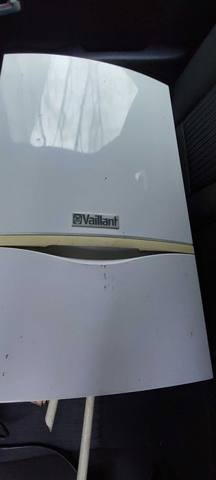 Piec kondensacyjny Vaillant ecoTEC plus 831 R1