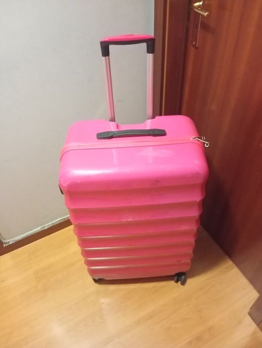 Vendo mala de viagem, mala de porão