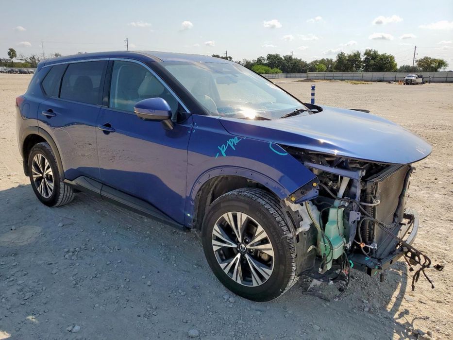 Nissan Rogue SV 2021р