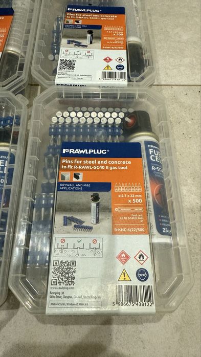 Osadzak do betonu Rawlplug R-RAWL-SC40II + 3000 gwoździ 22mm