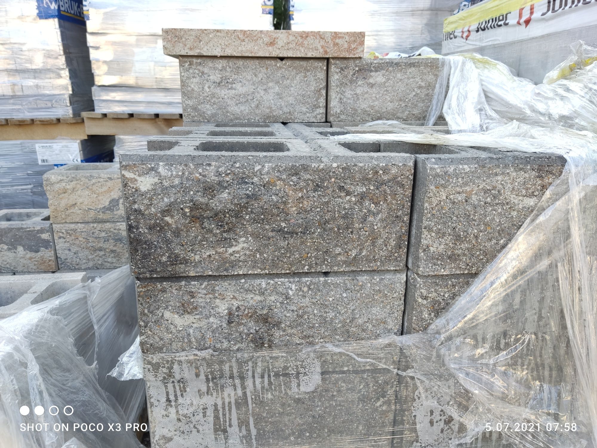 Bloczek Ogrodzeniowy Gorc GL22 GM 38x22x16 od 13,5 zł/szt Outlet
