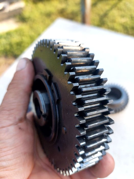 Шестерні Грм,Рено мастер ,Опель мовано  ,трафік, 2.5