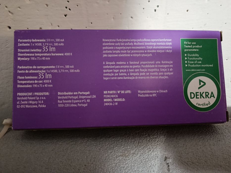 Lampa podszafkowa LED czujnik ruchu latarka bezprzewodowa