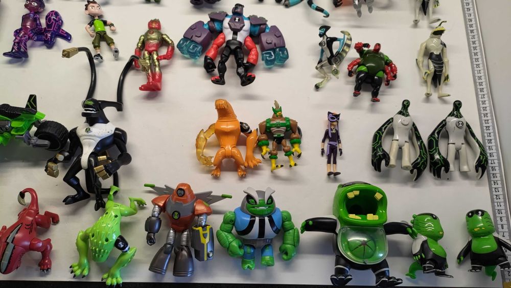 Годинник Omnitrix часы Бен Тен ben 10 ben ten Омнитрикс силач фігурки