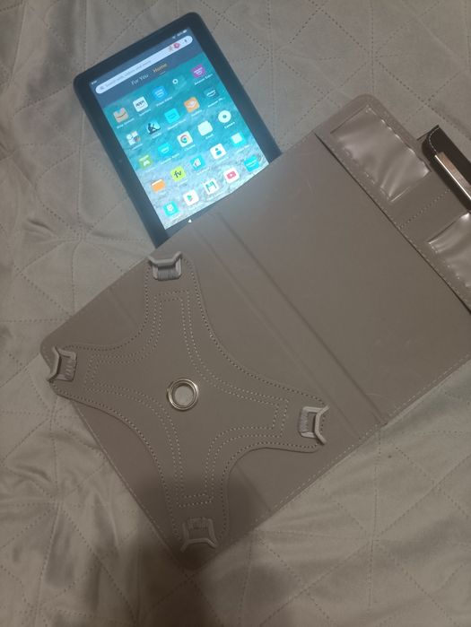 Планшет Amazon Kindle fire hd8 plus 3/32gb gen 10 с плей маркетом