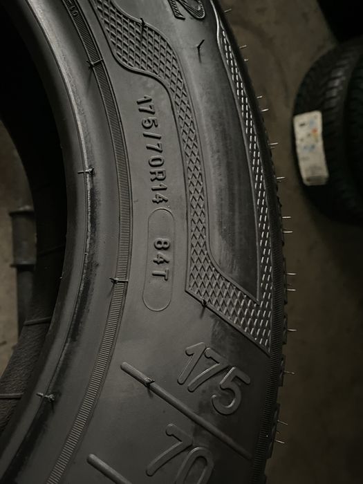 Шини нові 175/70/14 - 2шт Kleber Krisalp HP2 зима