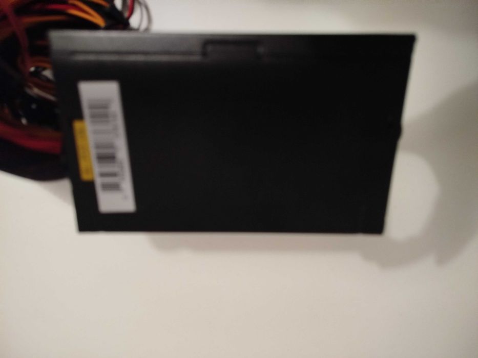 Zasilacz Chieftec BBS-700S 700W ATX 120mm 80+GOLD aPFC