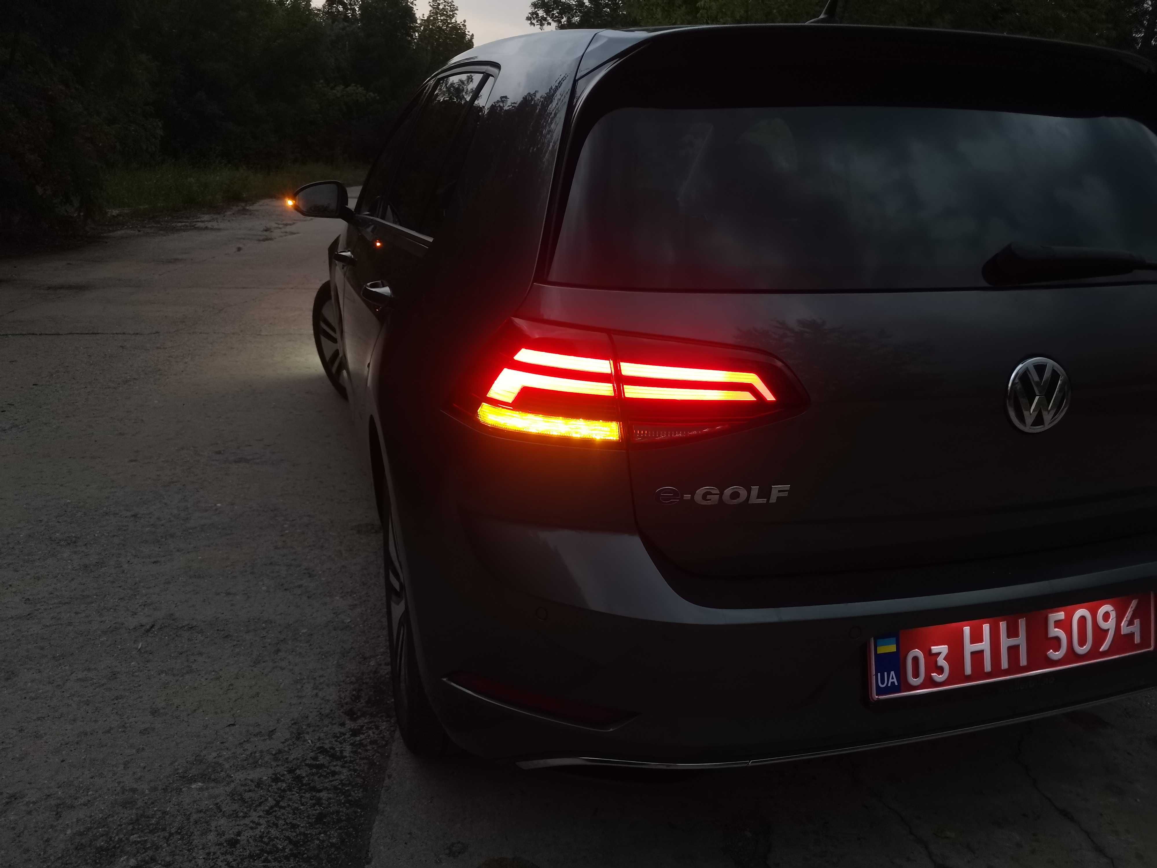 Volkswagen E-Golf  батарея 35.8 Квт, рік випуску: 2019, Не фарбований