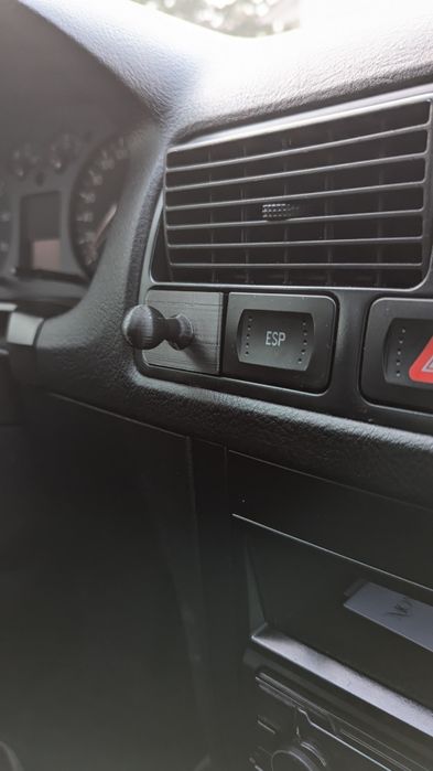 Тримач для телефону Golf 4 в штатну заглушку. 3D друк