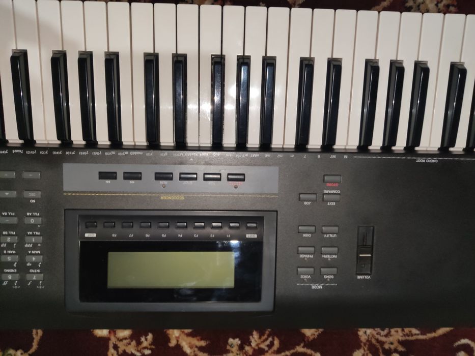 Yamaha QS300- cинтезатор знижка