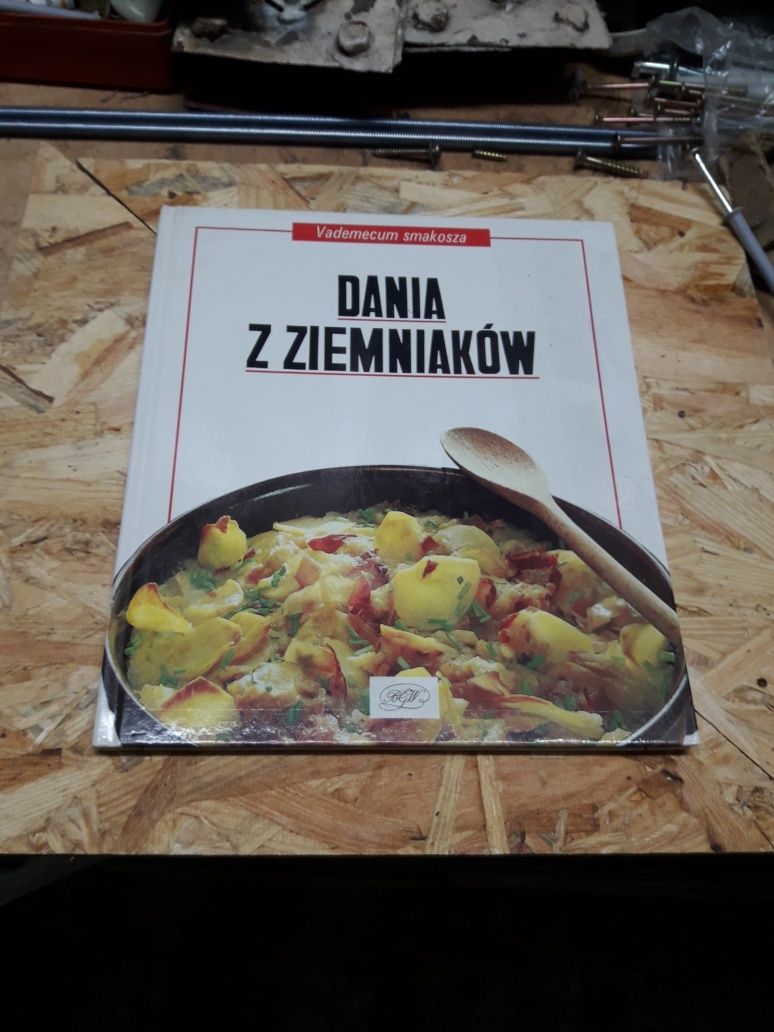 Dania z ziemniaków Vademecum smakosza 1991