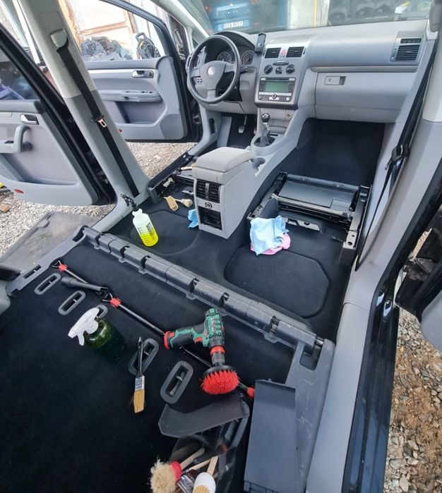 Vw touran 2.0 tdi 7mio osobowy