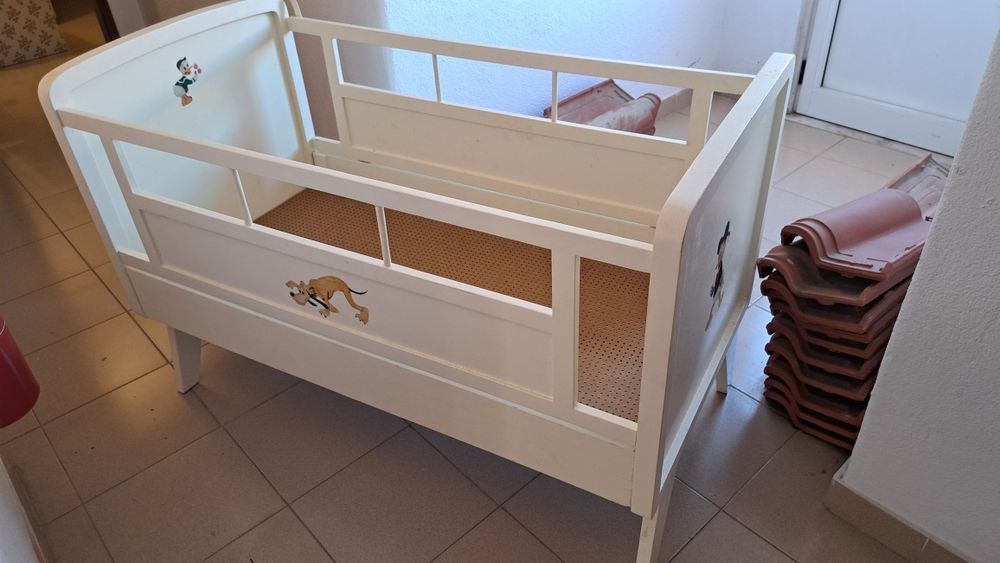 Berço vintage - inicio anos 70