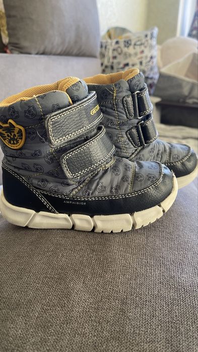 Зимові чоботи зимові чоботи geox р.26 теплі, мембрана черевики, джеокс