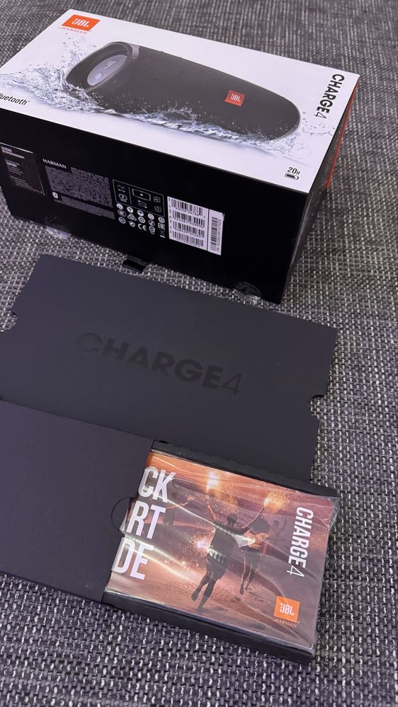 Oryginalne pudelko do Glosnik JBL Charge 4 wraz z instrukcja NOWE