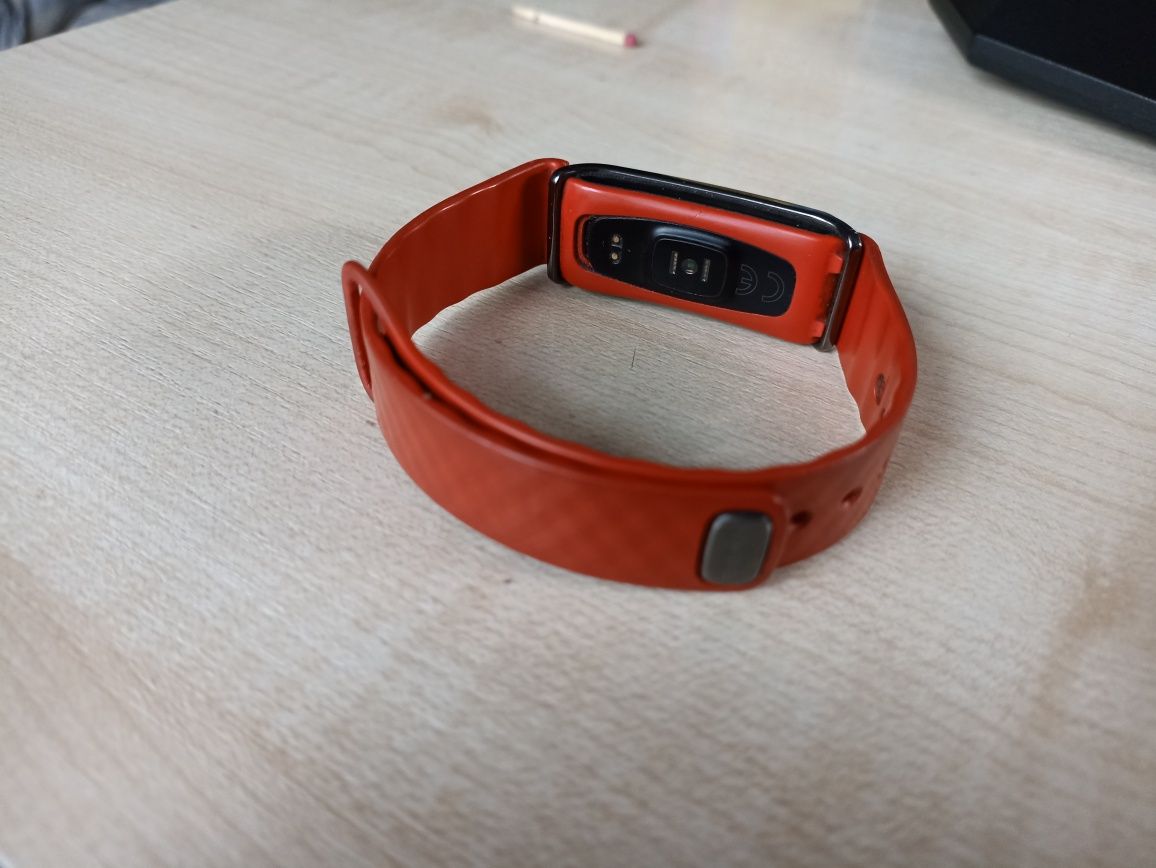 Фитнес браслет Huawei color band a 2.