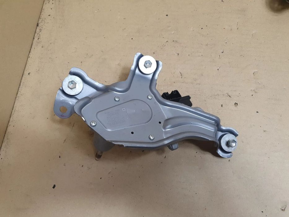 # SILNICZEK WYCIERACZKI TYŁ TOYOTA AVENSIS T27 nr 85130-05060