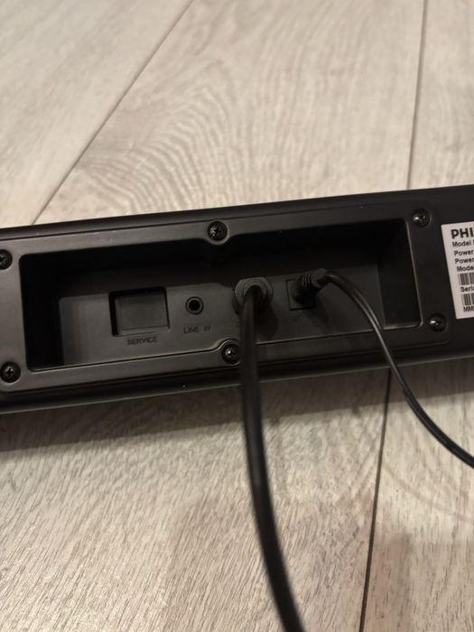 Spżedam  Subwoofer PHILPS oraz głośnik PHILPS  podłączany do telewizoa