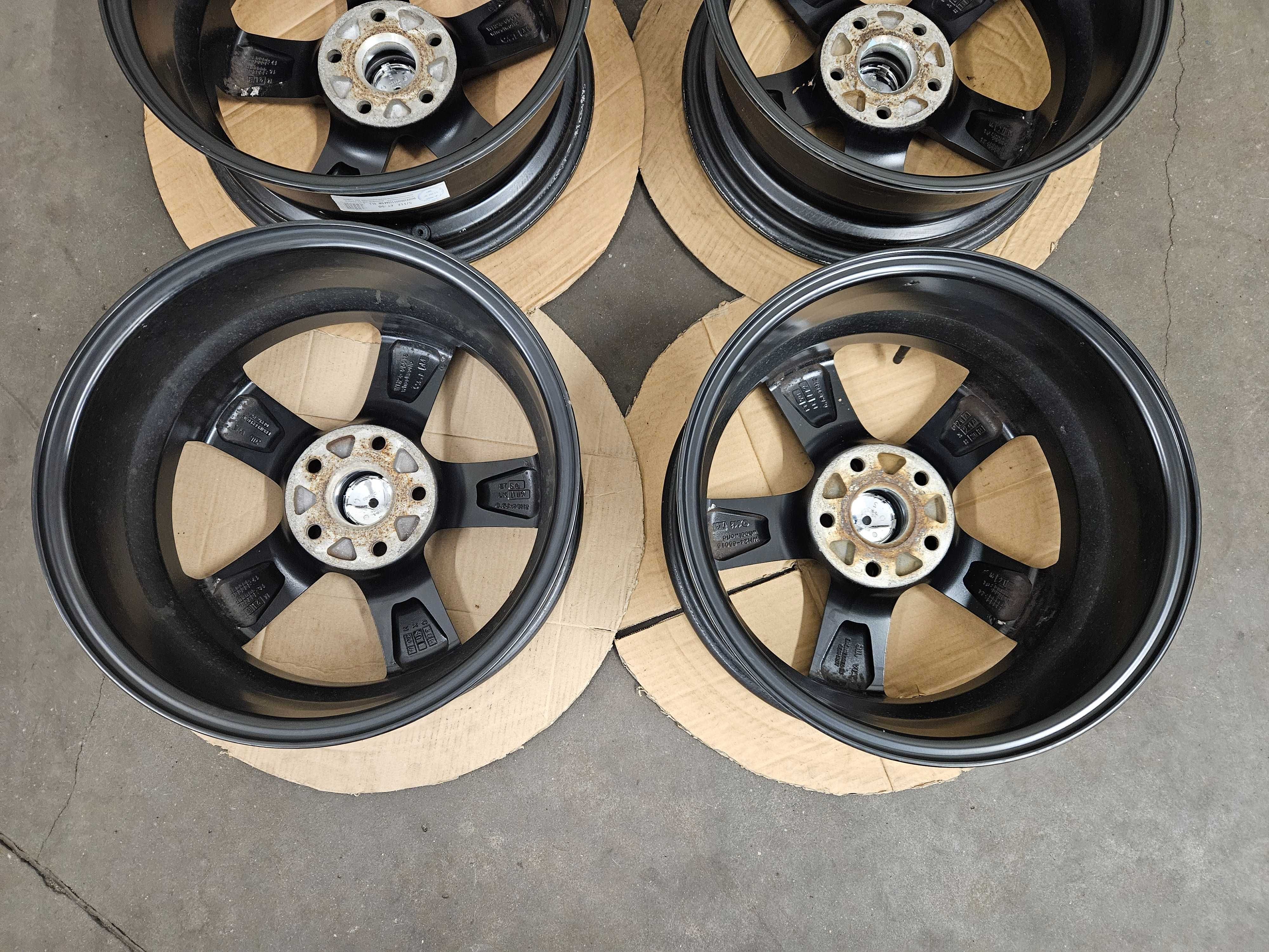5x112 R16 - Alufelgi VW Touran Caddy Golf Skoda SuperB Audi A3 A4 Q2
