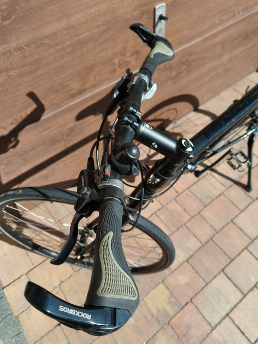 Trek Zektor 3 rower typu fitnes 
Rama 56 - pasowała na mnie 183cm
Korb