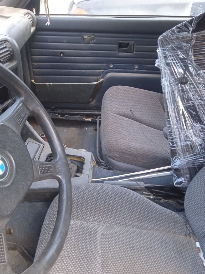 BMW е30 по техпаспорту