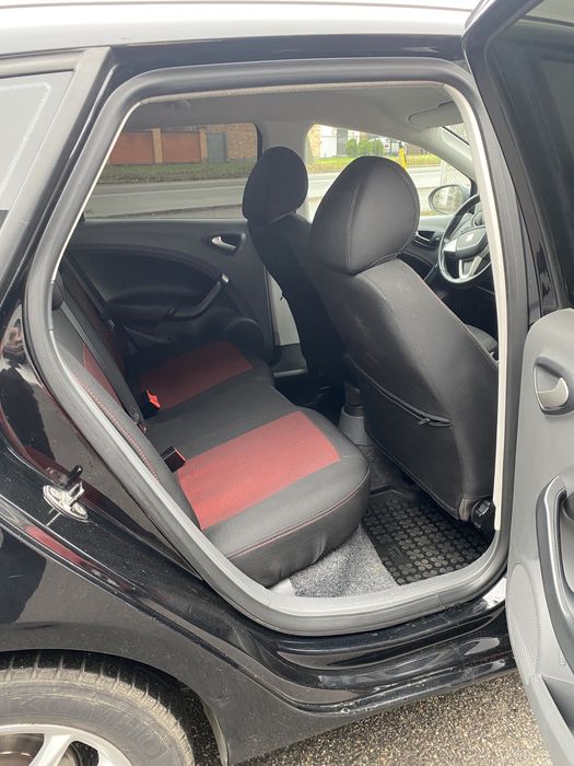 Seat Ibiza 2011 рік 1.6 Дизель