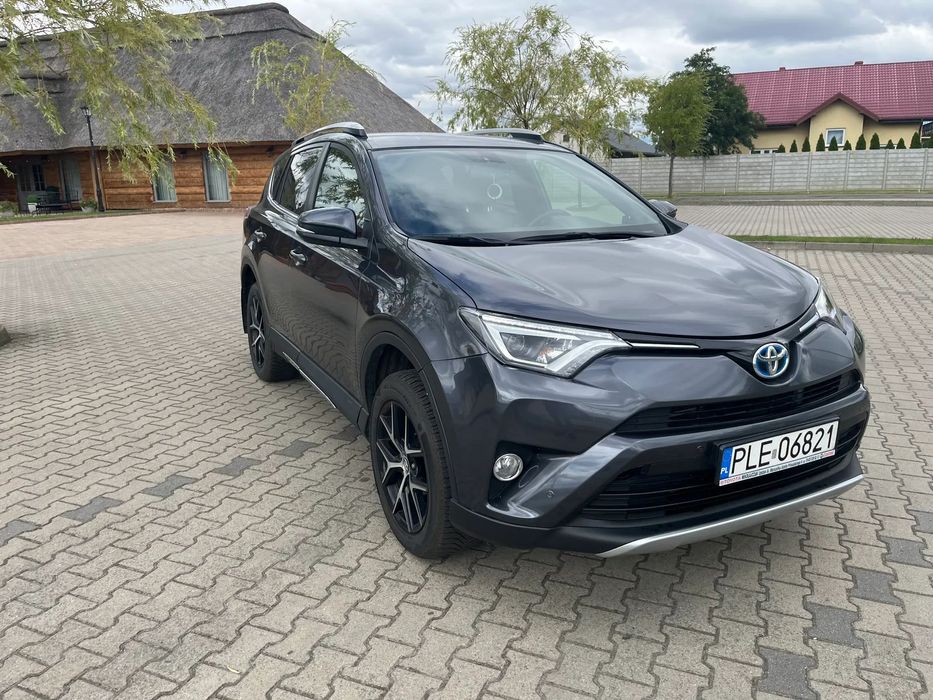 Toyota RAV4 Najbogatsza wersja moze byc zamiana
