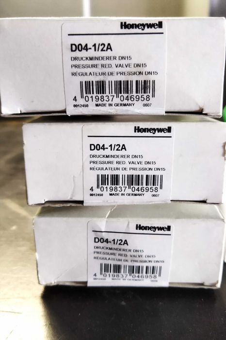 Редуктор давления воды Honeywell D04-1/2A