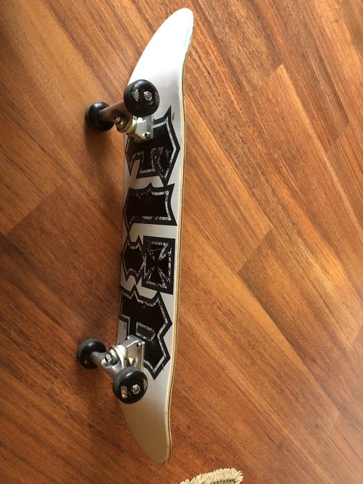 Skate Flip 7.5 HKD completo