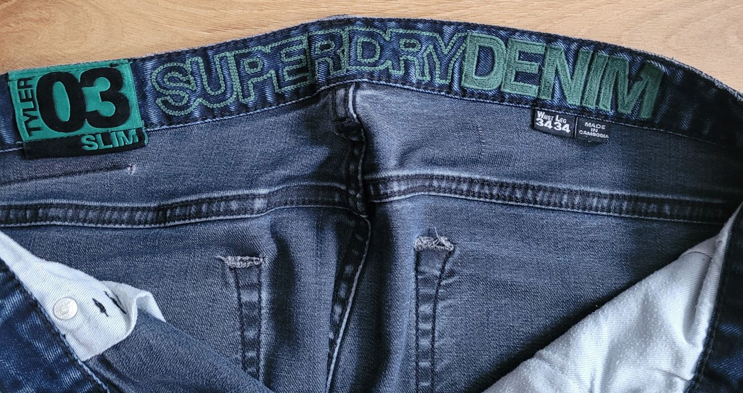 Spodnie jeans Superdry