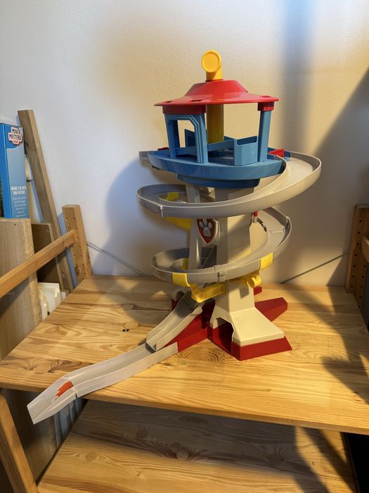 Duża baza XXL, tor na samochody, Psi Patrol