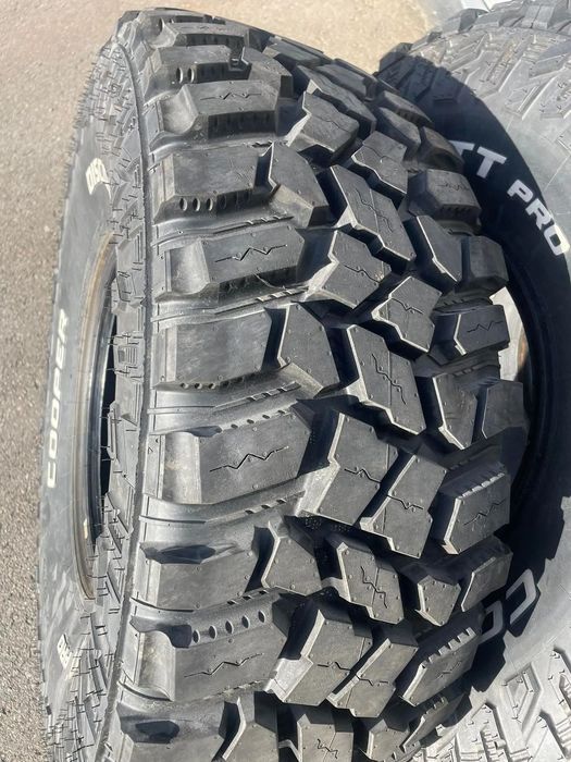 Pneus 35 x 12.50 x 15 cooper discoverer stt pro como novos99% de piso