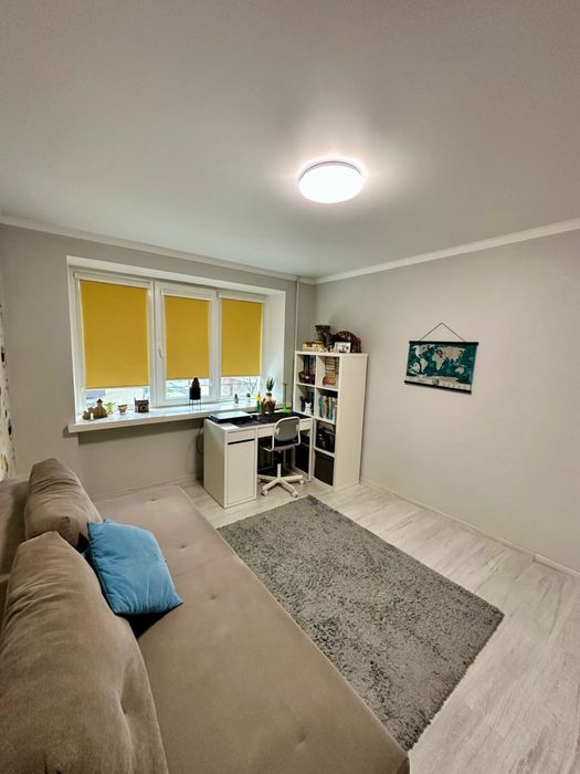 Продам 4 -кімнатну квартиру