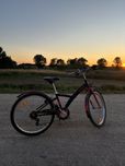 Rower młodzieżowy/dziecięcy Btwin – czarno-różowy, w świetnym stanie!