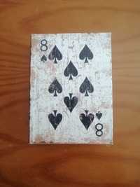 Caixa com baralho de cartas