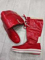 Червоні лакові чоботи, красные сапоги napapijri